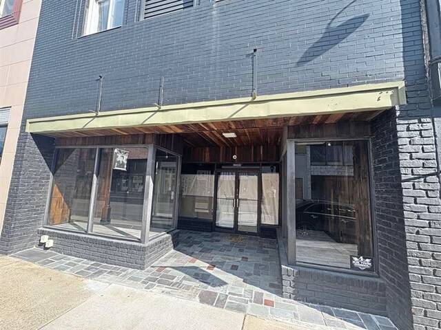 9021905_web1_vnd-Wildflower3