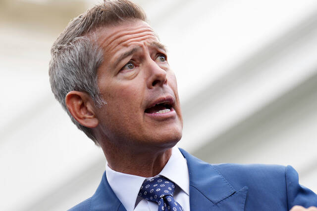 9022062_web1_AP25303672838664