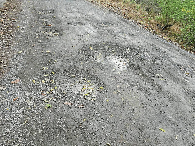 9023394_web1_sew-HuntRoad-2