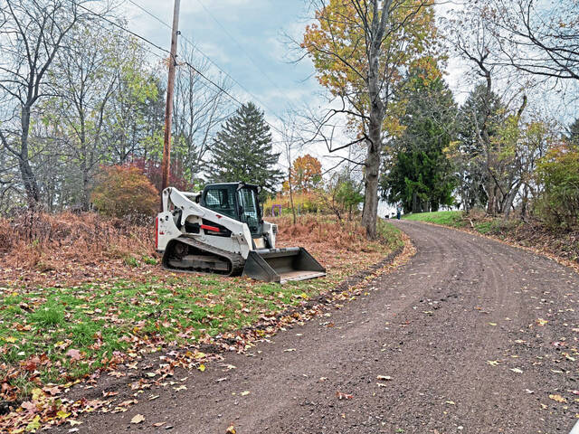 9023394_web1_sew-HuntRoad5-111325