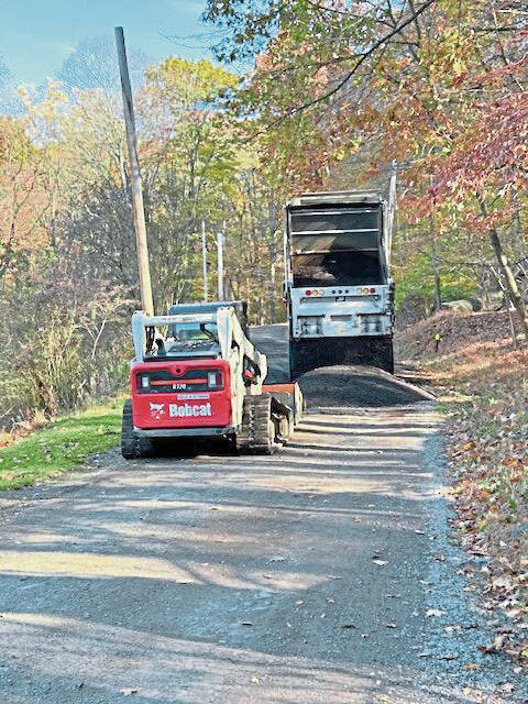 9023394_web1_sew-HuntRoad8-111325