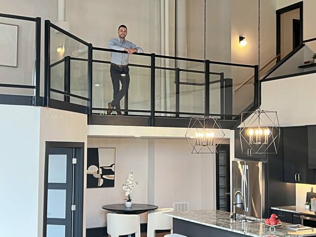 9024040_web1_ptr-penthouse-110725-4