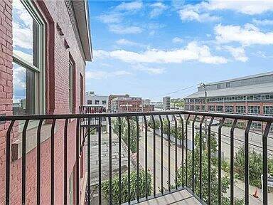 9024040_web1_ptr-penthouse-110725-7