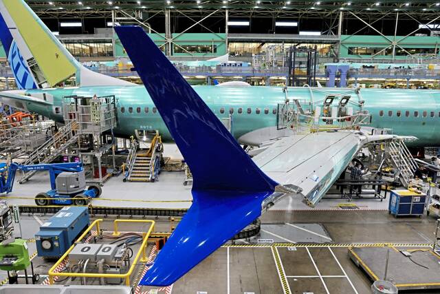 9024247_web1_2025-11-06T144333Z_1_LYNXMPELA50W2_RTROPTP_4_BOEING-737-MAX