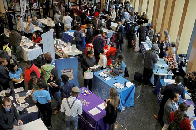 Private reports suggest U.S. labor market weakened in October