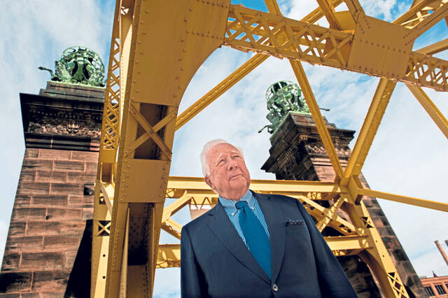 9024910_web1_ptr-McCulloughWW-110725