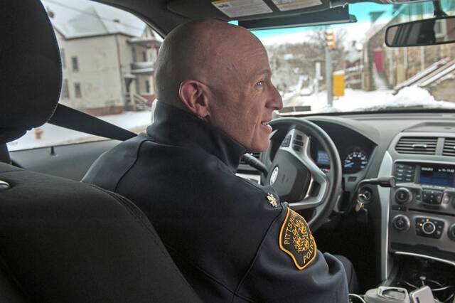 9028462_web1_PTR-WALKALONG5-030715