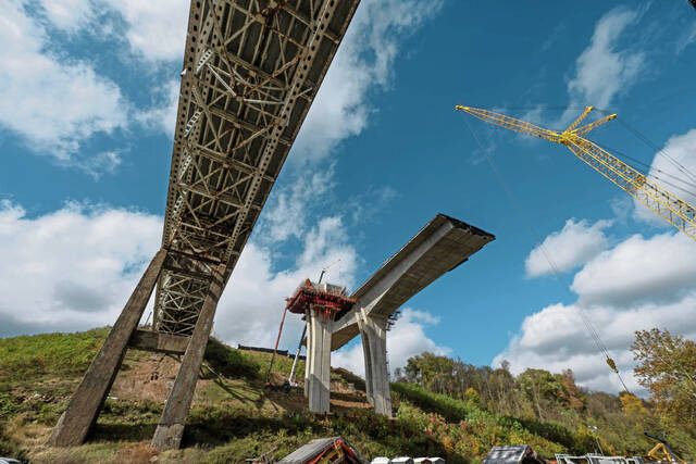 9028788_web1_ptr-turnpikebridge101-102725