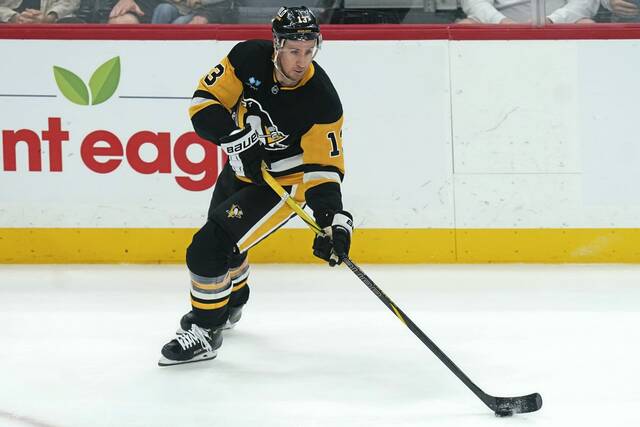 9029752_web1_ap25090042883835