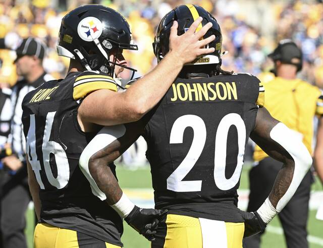 9030669_web1_ptr-Steelers27-091525