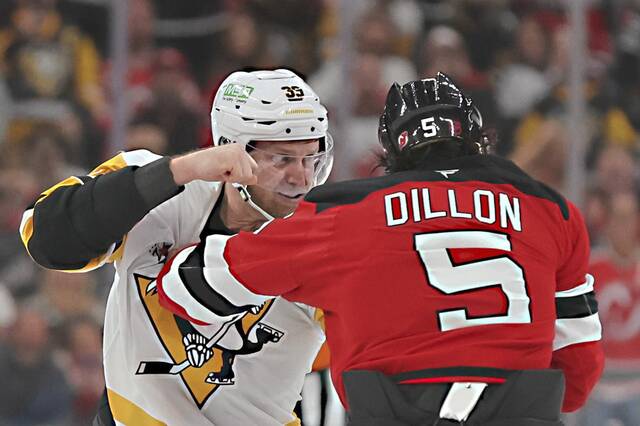 9030675_web1_AP25312667696981