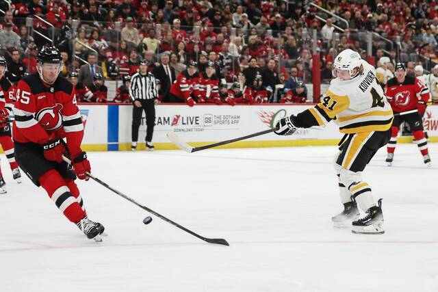 9030675_web1_AP25312667795118