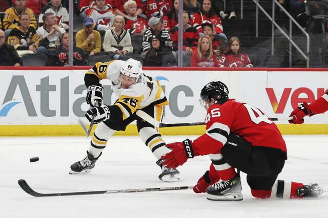 9030675_web1_AP25312672002068