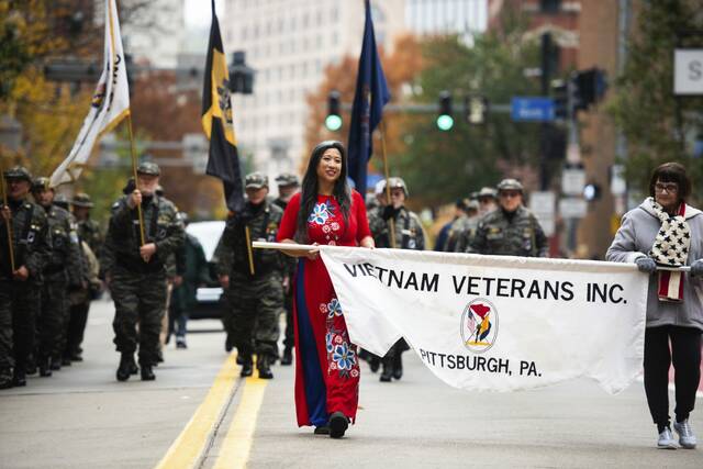 9030973_web1_GTR-Grandmarshal6-110925