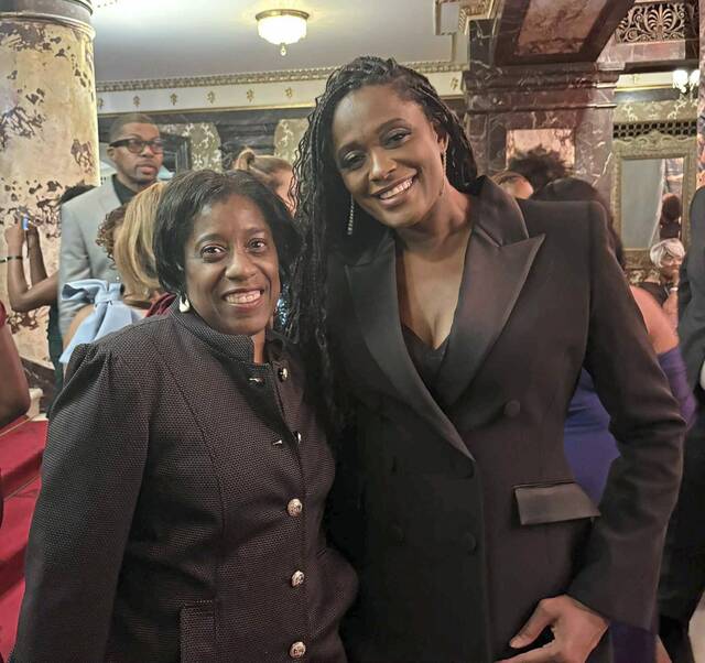 9033564_web1_ptr-SwinCash-1