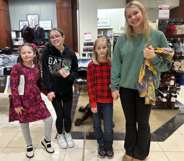 9033651_web1_macys-2