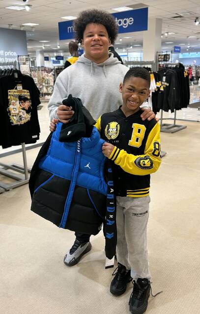 9033651_web1_macys-3