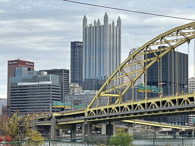 9034204_web1_PTR-Downtown-Pittsburgh-from-Station-Square-Nov-2025