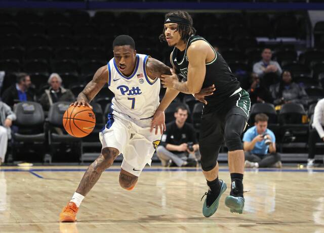 9034429_web1_2025-11-11T001918Z_1151847270_MT1USATODAY27555544_RTRMADP_3_NCAA-BASKETBALL-EASTERN-MICHIGAN-AT-PITTSBURGH