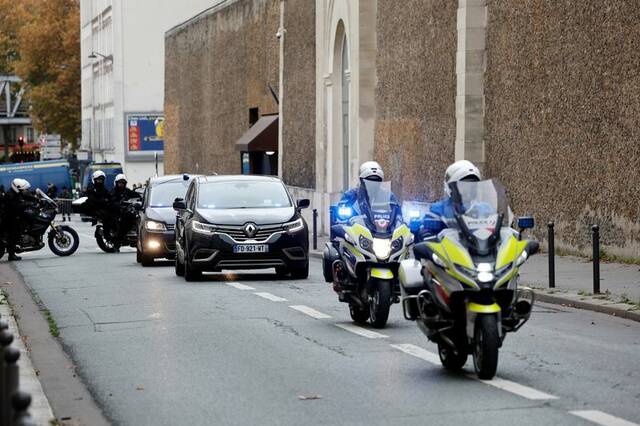 9034513_web1_2025-11-10T141922Z_1_LYNXMPELA90QJ_RTROPTP_3_FRANCE-JUSTICE-SARKOZY