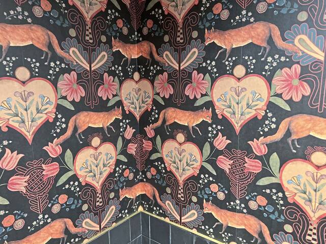 9034869_web1_her-foxhole-112025-2