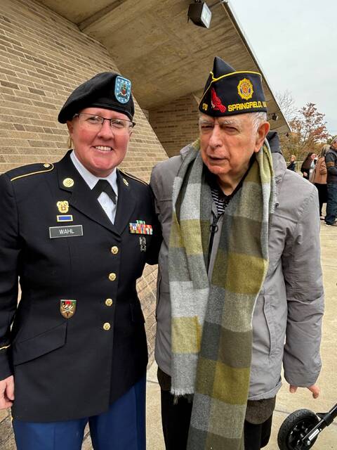 9035424_web1_naj-HCtwoveterans-121125