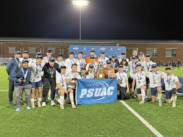 9035492_web1_vnd-PSUNK1-111225