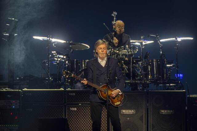 9036745_web1_ptr-PaulMcCartney-11122510