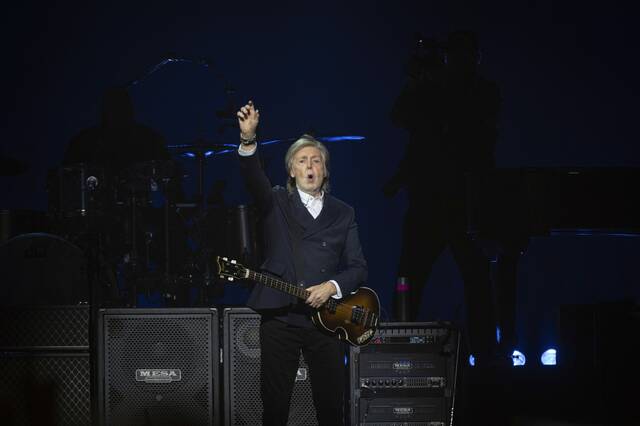9036745_web1_ptr-PaulMcCartney-1112255