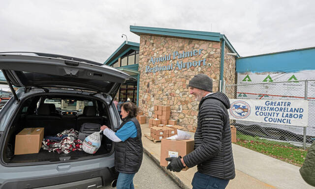 9036975_web1_gtr-TSAfood100-111325