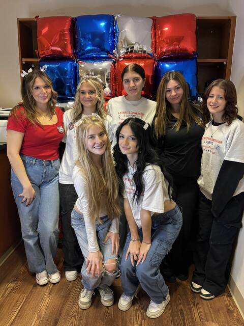 9036997_web1_naj-VetsGroup-112025