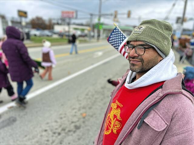 9037048_web1_VND-Lower-Burrell-Veterans-Day-parade-Nov-2025-004