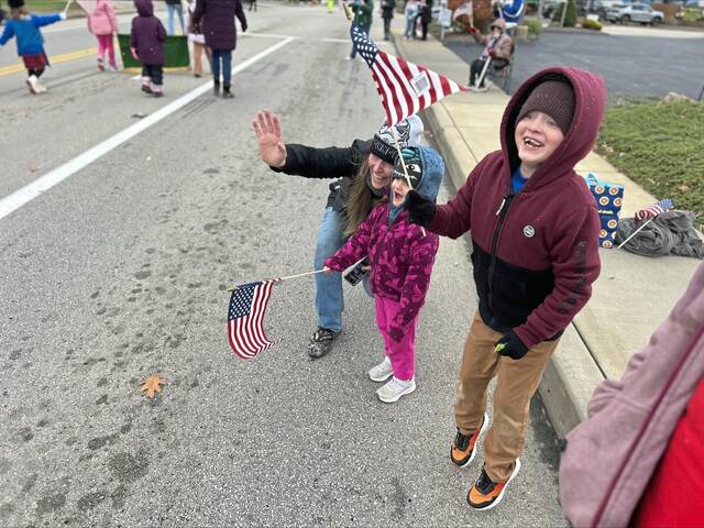 9037048_web1_VND-Lower-Burrell-Veterans-Day-parade-Nov-2025-005