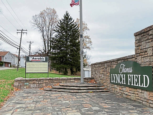 9038597_web1_gtr-gbgsign