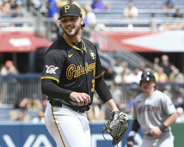 9039329_web1_ptr-BucsDbacks03-072825