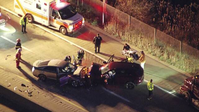 9042368_web1_gtr-SalemCrashB-111325