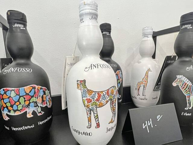 9042495_web1_ptr-market-111425-5