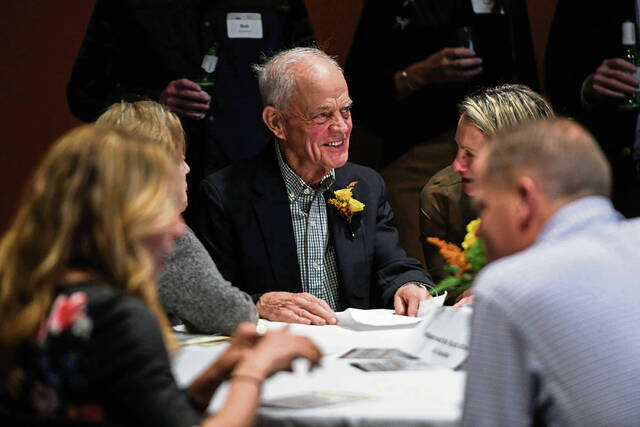 9043022_web1_gtr-GCDC50_005-111425