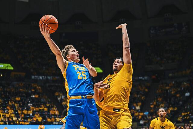 9043772_web1_gtr-PittWVU01-111425