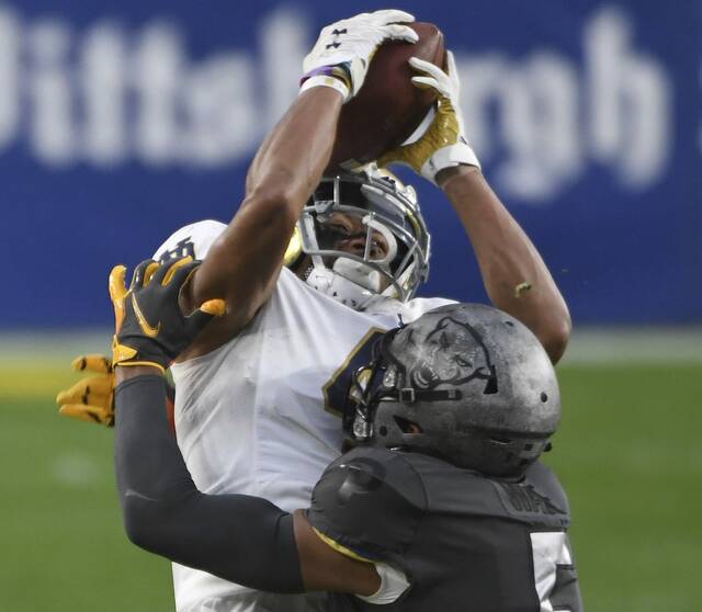 9043778_web1_ptr-PittND15-102520