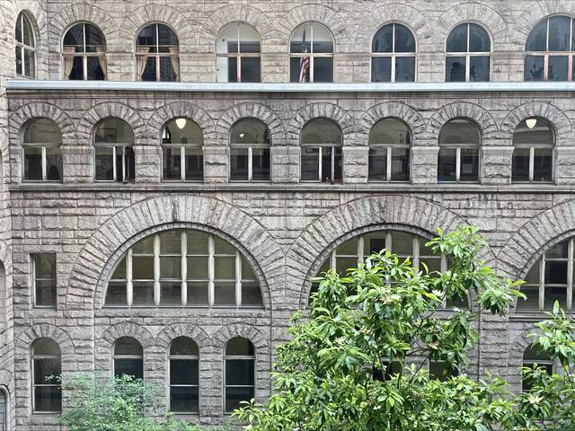 9046885_web1_PTR-Allegheny-County-Courthouse-Courthouse-interior-Pittsburgh-2025-002