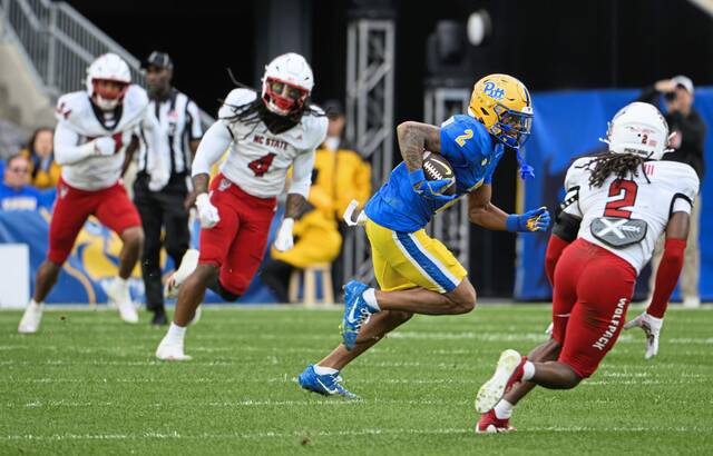 9046973_web1_gtr-PittNCst02-102625