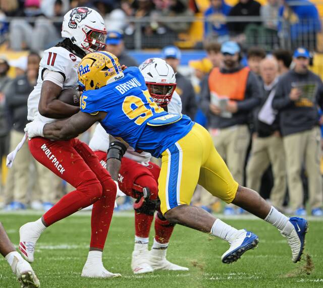 9046973_web1_gtr-PittNCst09-102625