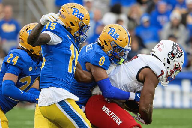 9046973_web1_gtr-pittncst10-102625