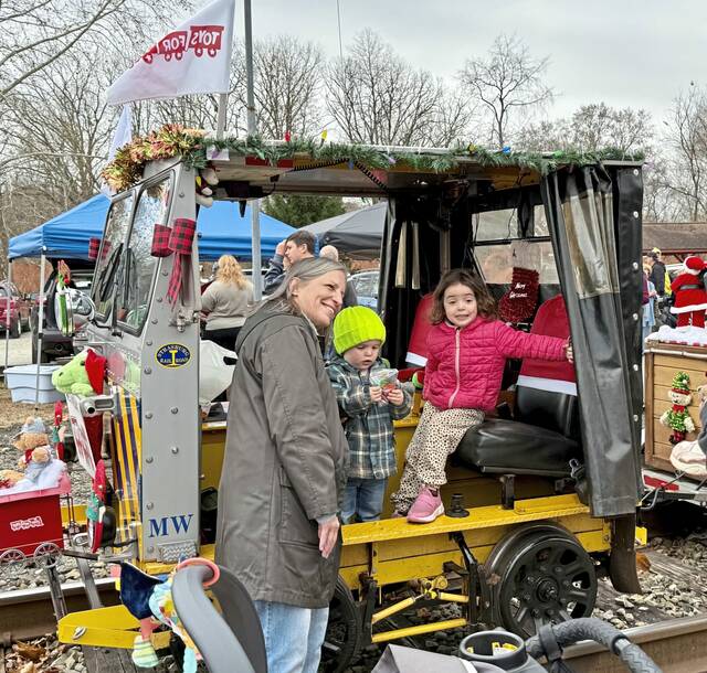 9047198_web1_gtr-railcars-111625--8-