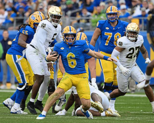 9049136_web1_gtr-Pitt8-111625