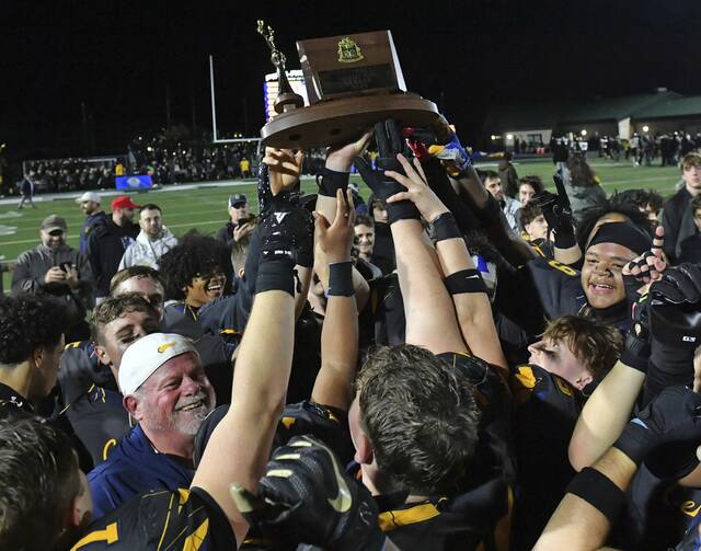 Central Catholic storms past rival North Allegheny to repeat as WPIAL 6A champs<span class="headline-video">Video <i class="fa-solid fa-circle-play"></i></span>