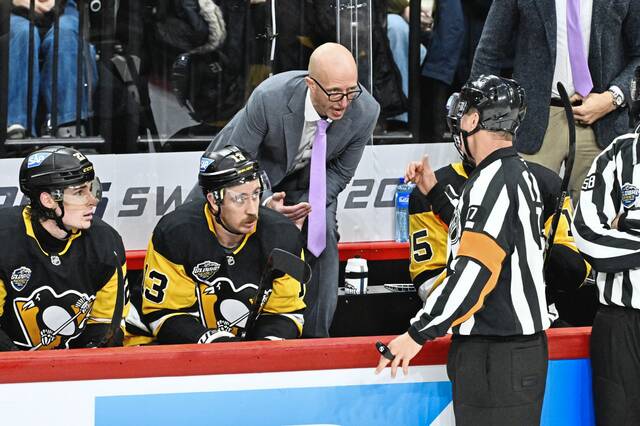 9051268_web1_AP25320560434400