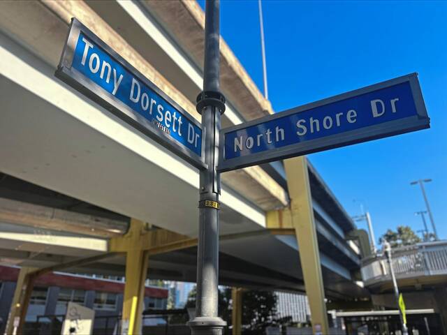 9051352_web1_PTR-Intersection-Tony-Dorsett-Dr-North-Shore-Dr-Pittsburgh-North-Side-2025-FILE