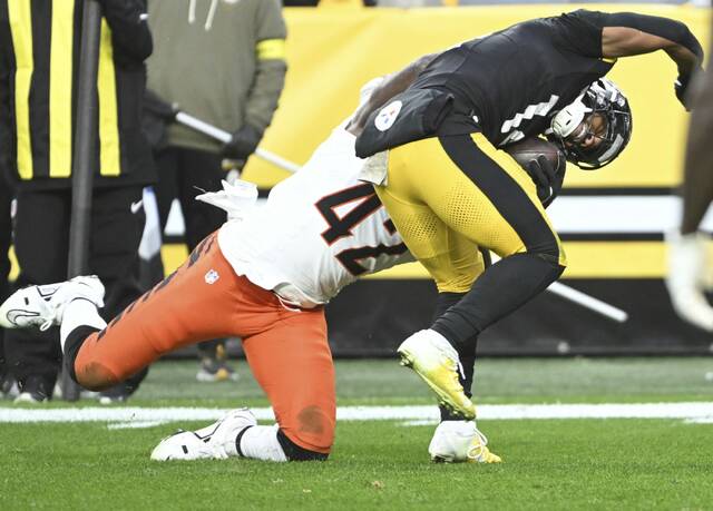 9051415_web1_ptr-SteelersBengals11-111725A